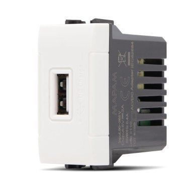 Presa usb (5v=2a 265v) art 829b bianco