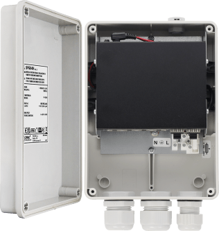 Switch a 6 porte con alim per 4 tc ip ermetico